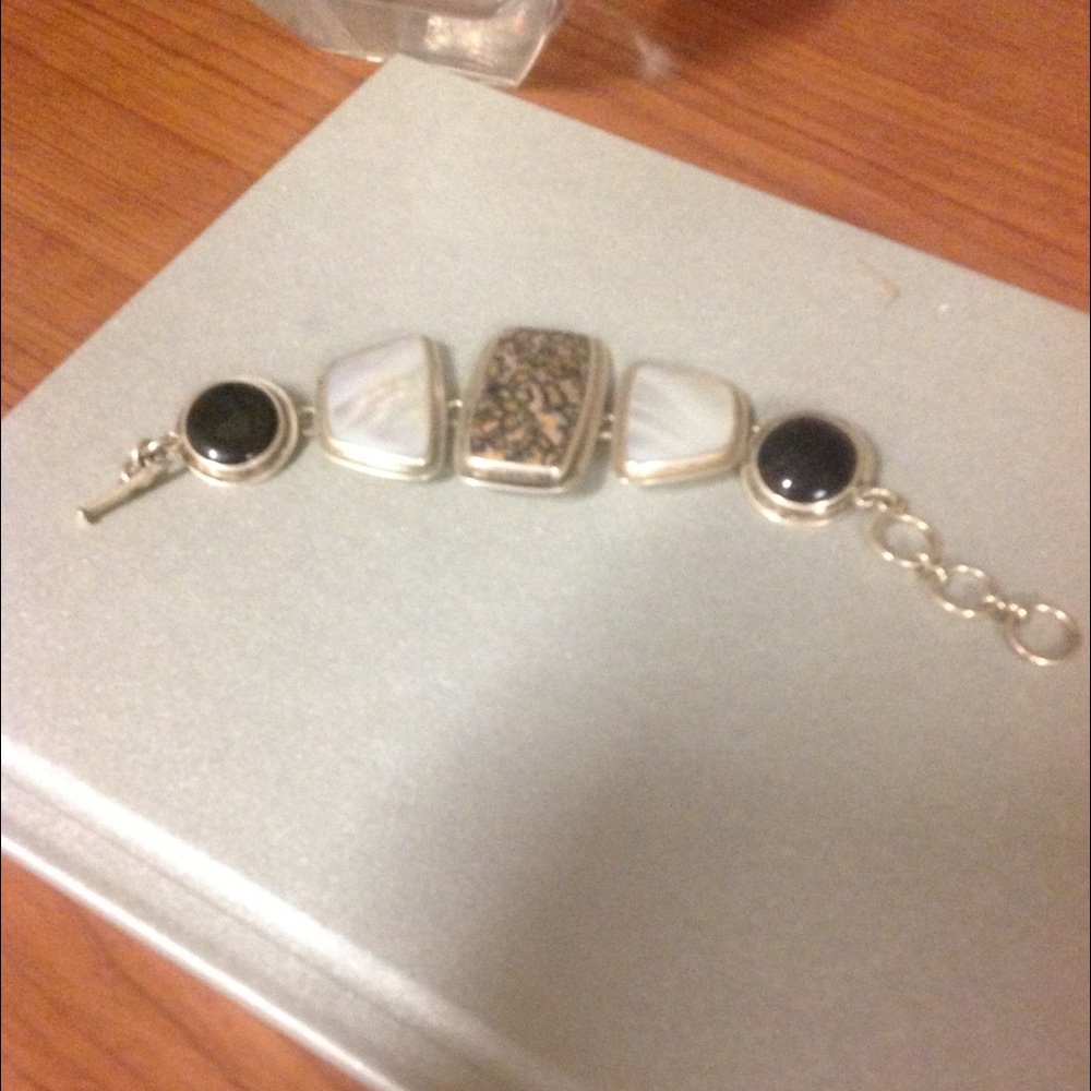Link bracelet - Picture 2 of 4